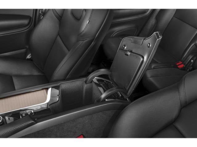 2024 Volvo XC90 B5 Plus Bright Theme